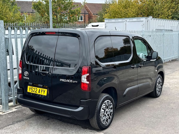 Used Toyota ProAce 2022 for sale - 76275302: Photo 17