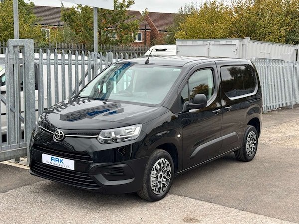 Used Toyota ProAce 2022 for sale - 76275302: Photo 20