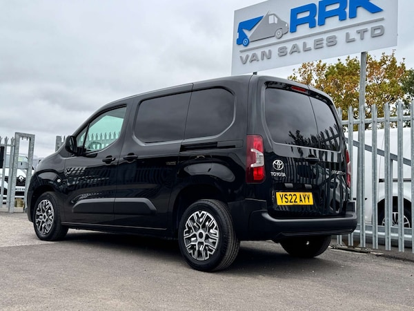 Used Toyota ProAce 2022 for sale - 76275302: Photo 21