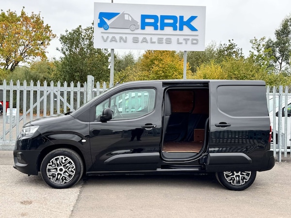 Used Toyota ProAce 2022 for sale - 76275302: Photo 28