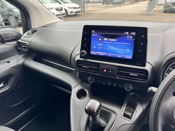 Used Toyota ProAce 2022 for sale - 76275302: Photo 6