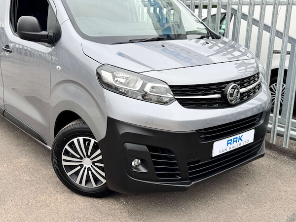 Used Vauxhall Vivaro 2022 for sale - 76275306: Photo 14