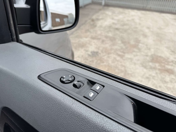 Used Vauxhall Vivaro 2022 for sale - 76275306: Photo 20