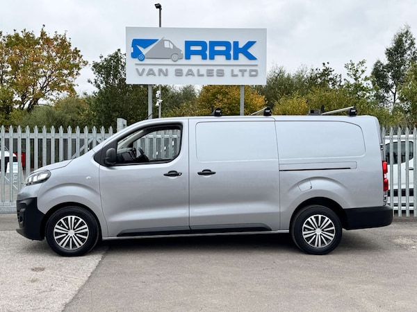 Used Vauxhall Vivaro 2022 for sale - 76275306: Photo 2