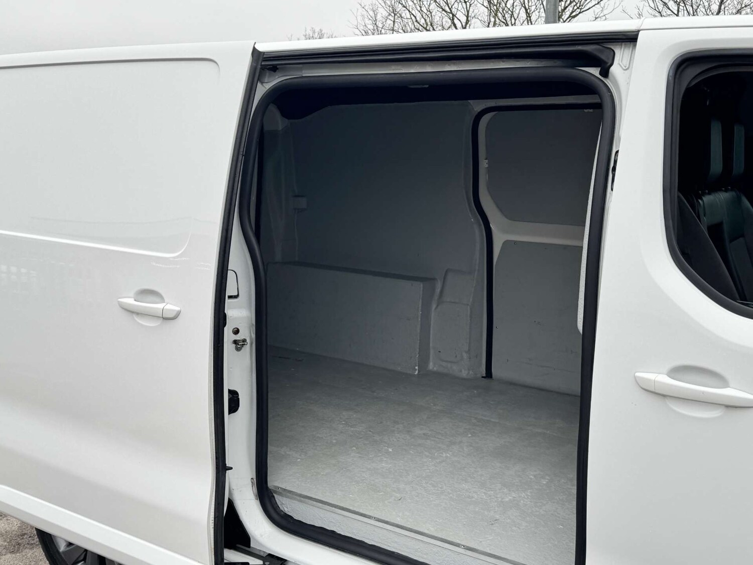 Used Citroen Dispatch 2021 for sale - 77409791: Photo 27