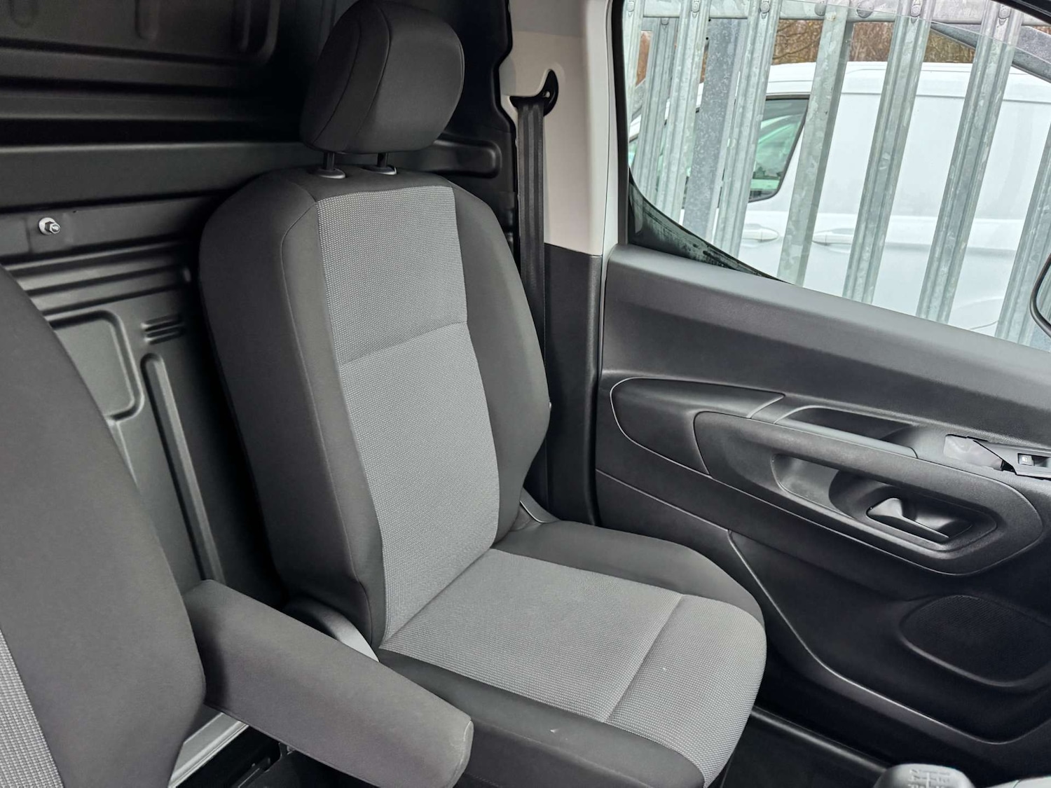 Used Vauxhall Combo 2020 for sale - 76767898: Photo 7