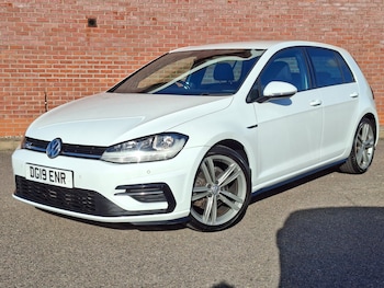 Used Volkswagen Golf 2019 for sale - 76027860: Photo