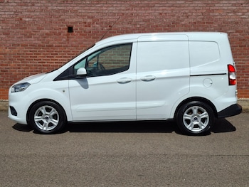 Used Ford Transit Courier 2020 for sale - 78817212: Photo