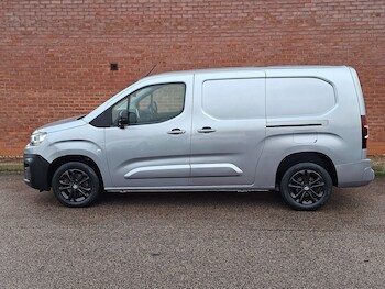 Used Citroen Berlingo 2021 for sale - 77285890: Photo