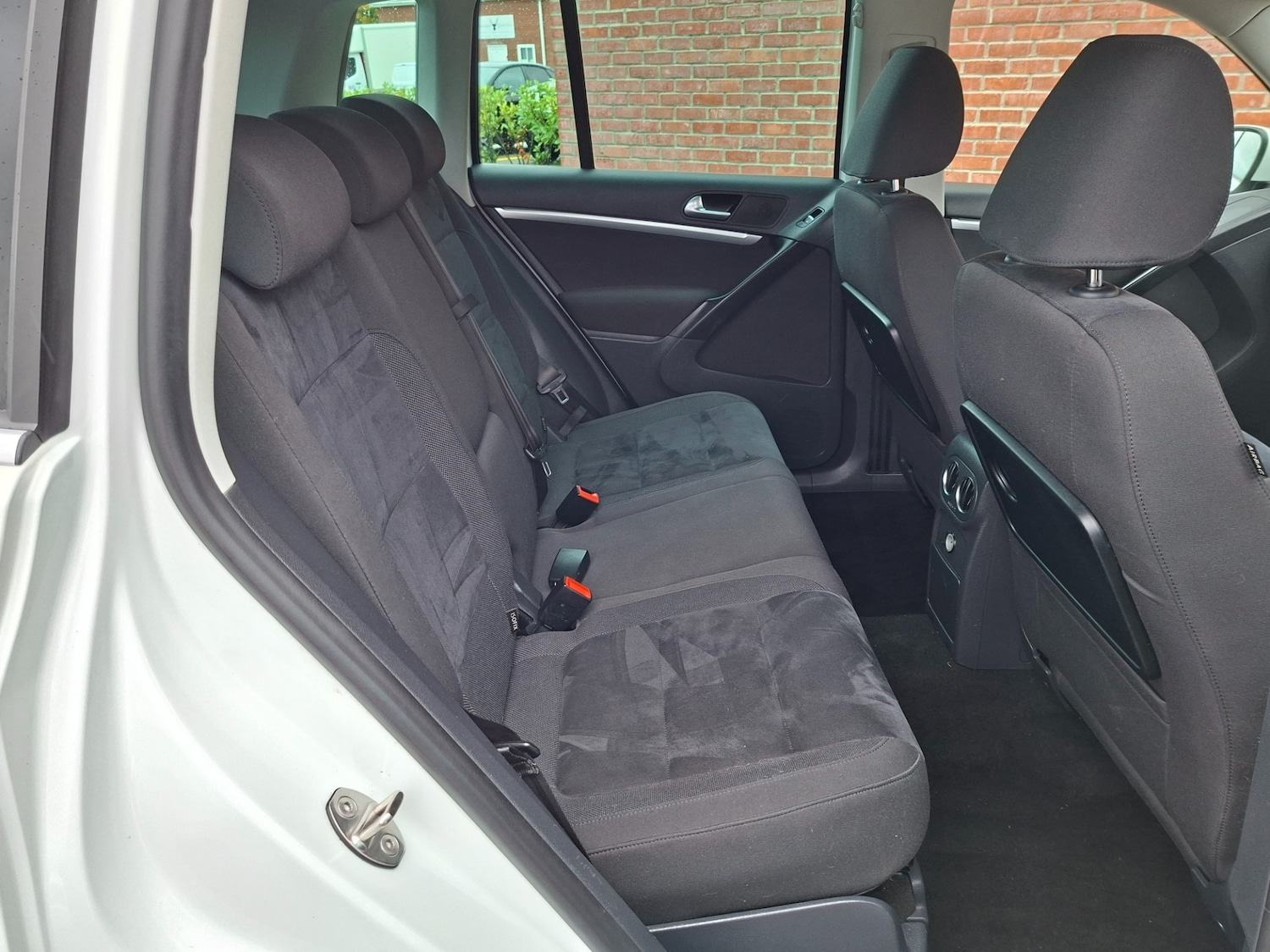 Used Volkswagen Tiguan 2015 for sale - 76274874: Photo 12