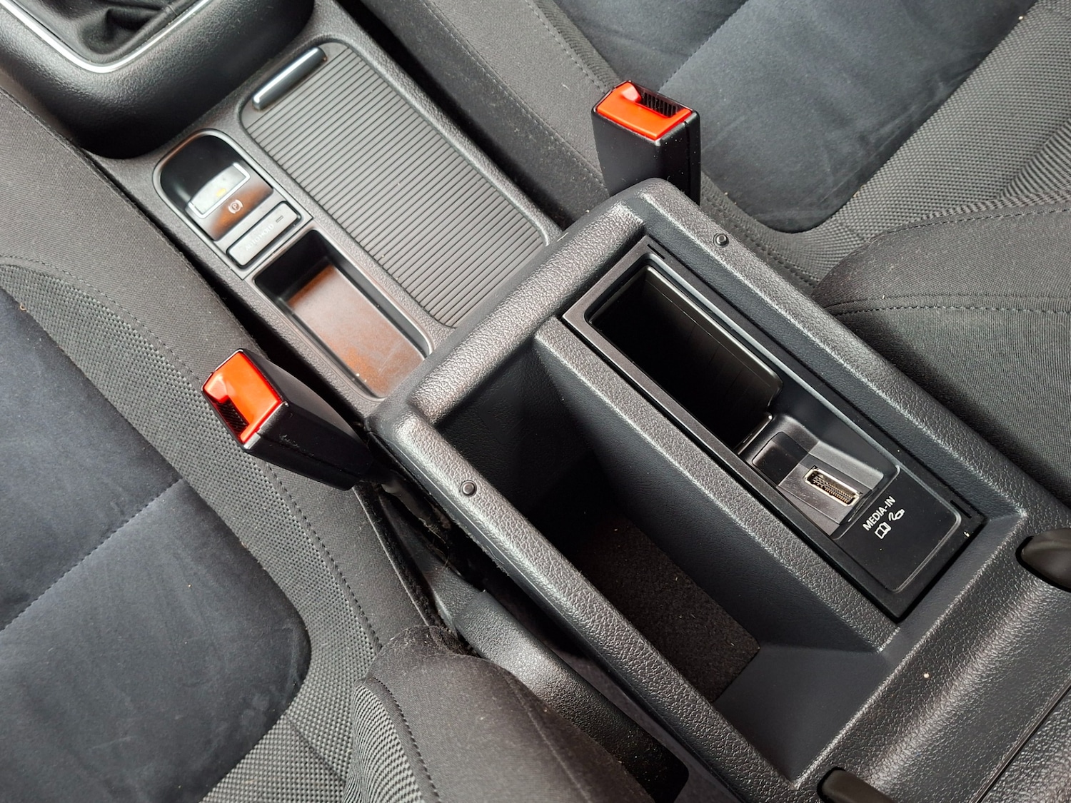 Used Volkswagen Tiguan 2015 for sale - 76274874: Photo 20