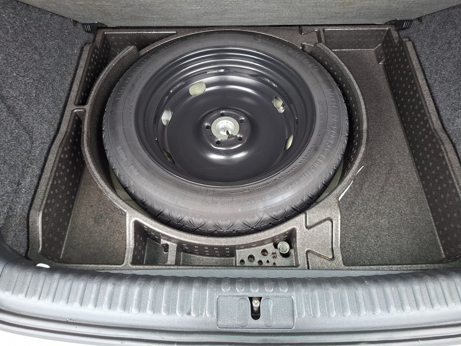 Used Volkswagen Tiguan 2015 for sale - 76274874: Photo 28