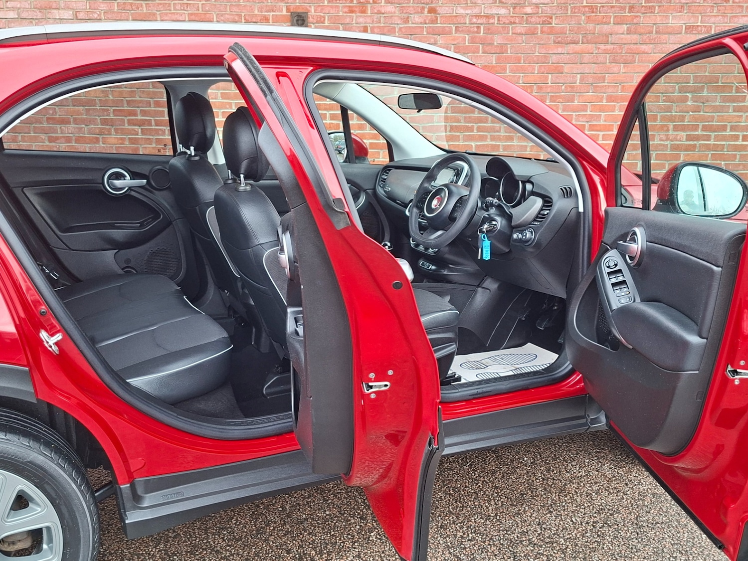 Used Fiat 500X 2016 for sale - 76748921: Photo 9