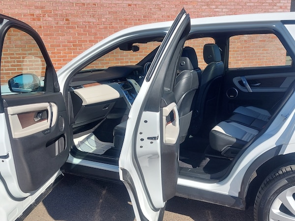 Used Land Rover Discovery Sport 2020 for sale - 73996108: Photo 14