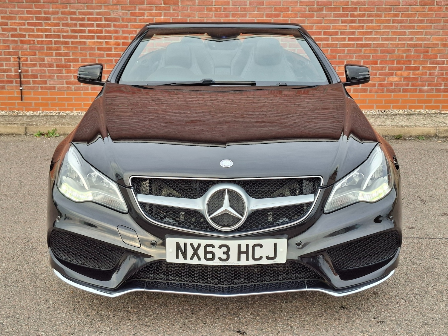 Used Mercedes-Benz E-Class 2013 for sale - 76089392: Photo 2