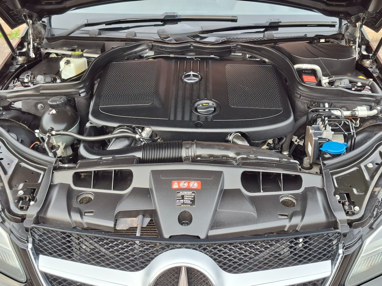 Used Mercedes-Benz E-Class 2013 for sale - 76089392: Photo 29