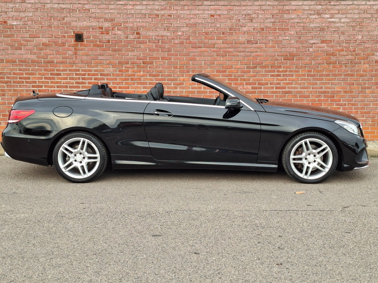 Used Mercedes-Benz E-Class 2013 for sale - 76089392: Photo 9