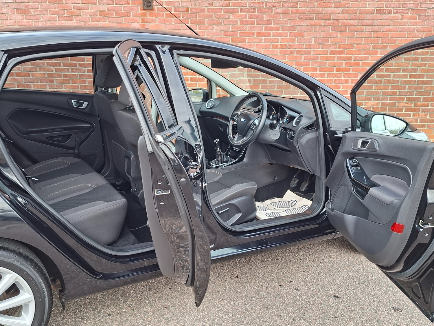 Used Ford Fiesta 2016 for sale - 76387422: Photo 10