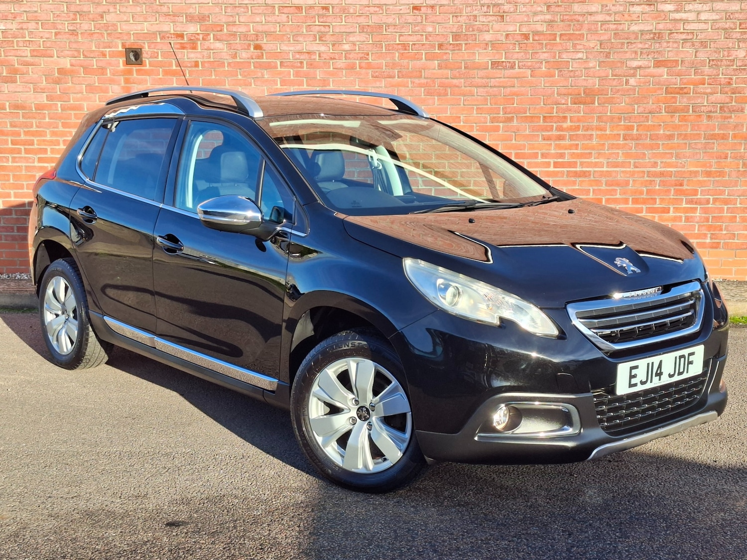 Used Peugeot 2008 2014 for sale - 76905735: Photo 1