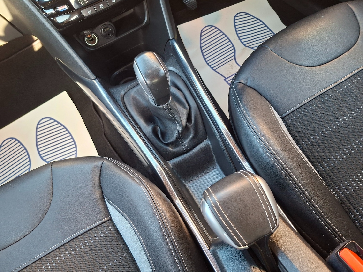 Used Peugeot 2008 2014 for sale - 76905735: Photo 20