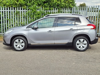 Used Peugeot 2008 2014 for sale - 79560068: Photo