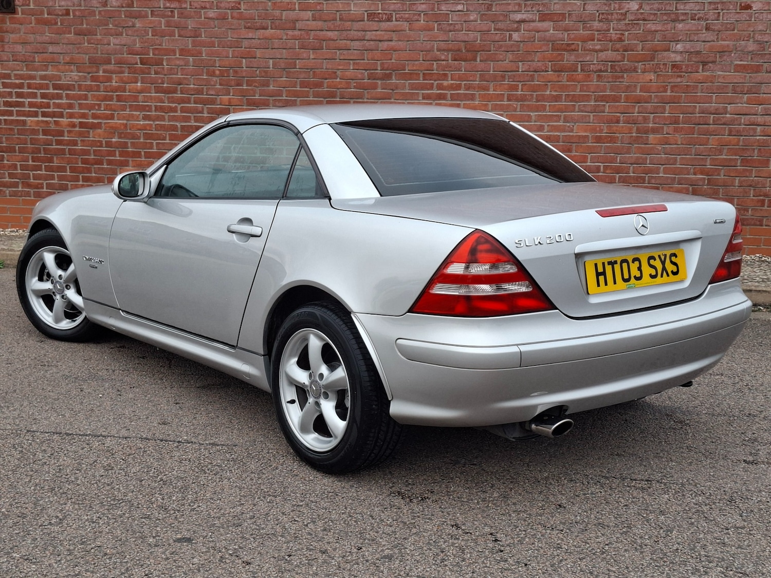 Used Mercedes-Benz SLK 2003 for sale - 76302954: Photo 3