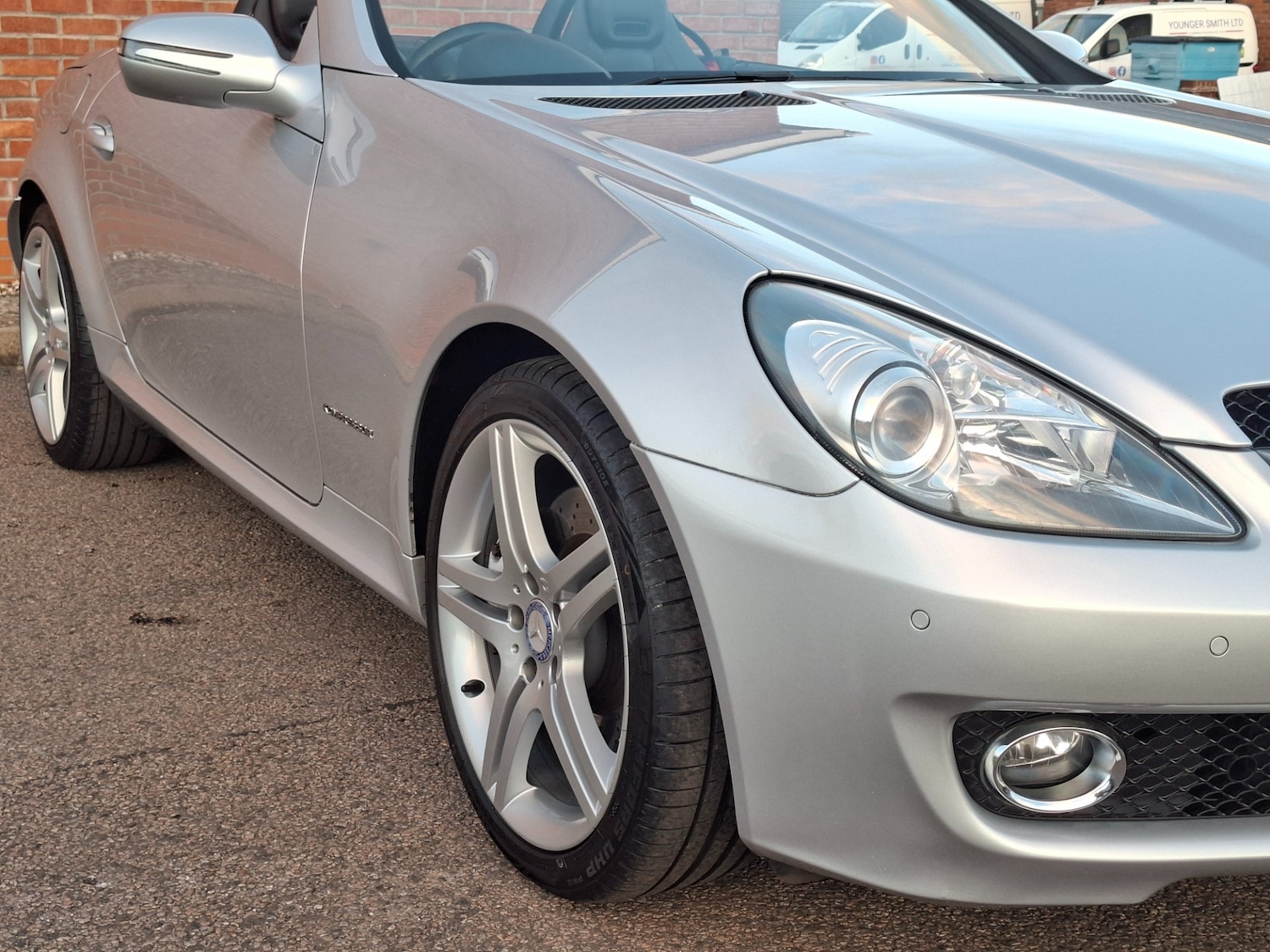 Used Mercedes-Benz SLK 2010 for sale - 76387431: Photo 22