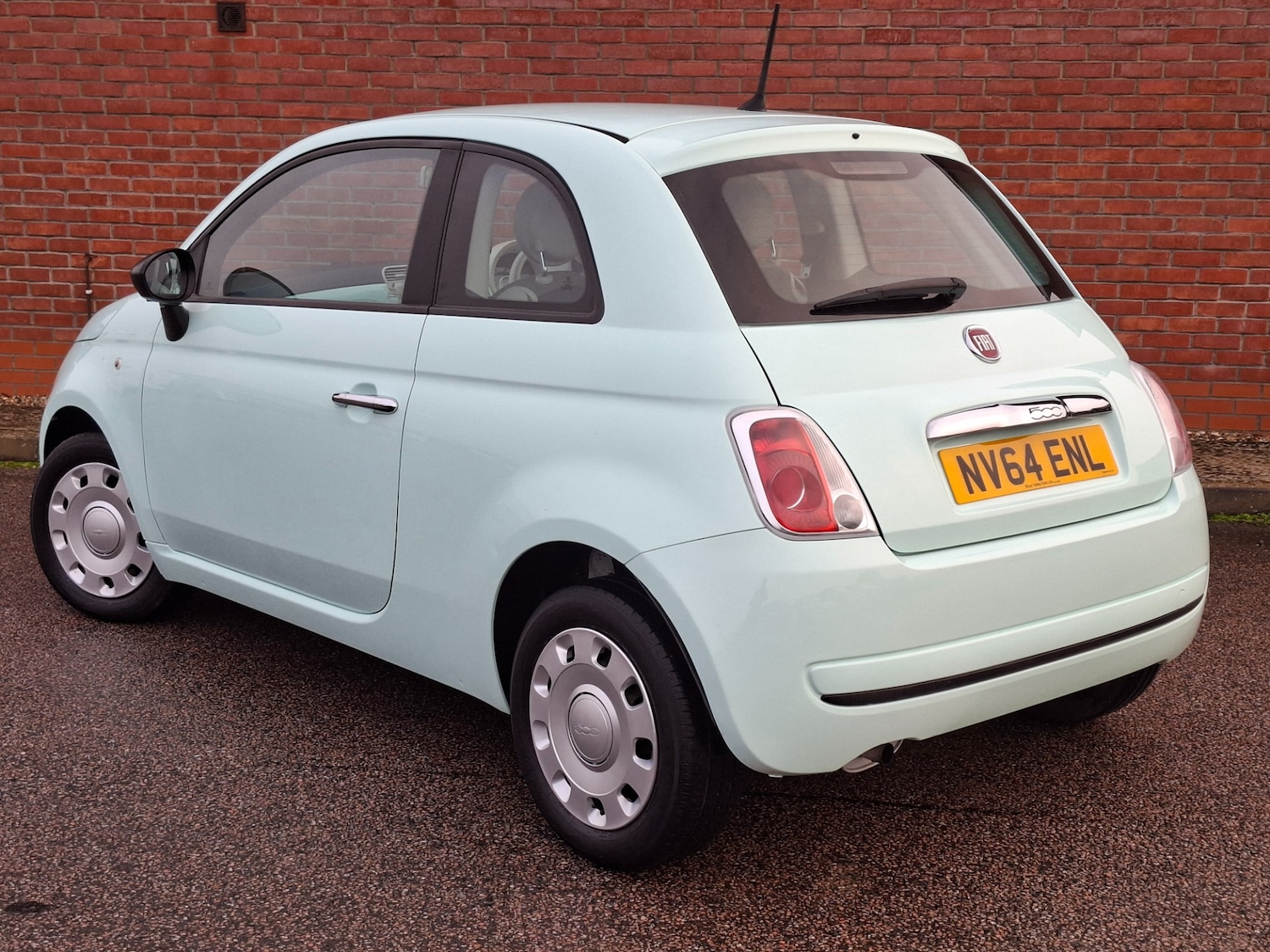Used Fiat 500 2015 for sale - 77233607: Photo 5