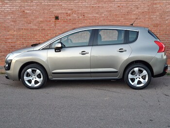 Used Peugeot 3008 2012 for sale - 77733110: Photo