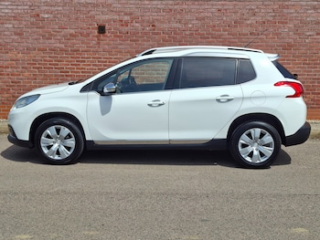 Used Peugeot 2008 2014 for sale - 78618320: Photo
