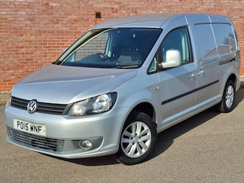Used Volkswagen Caddy Maxi 2015 for sale - 78682163: Photo
