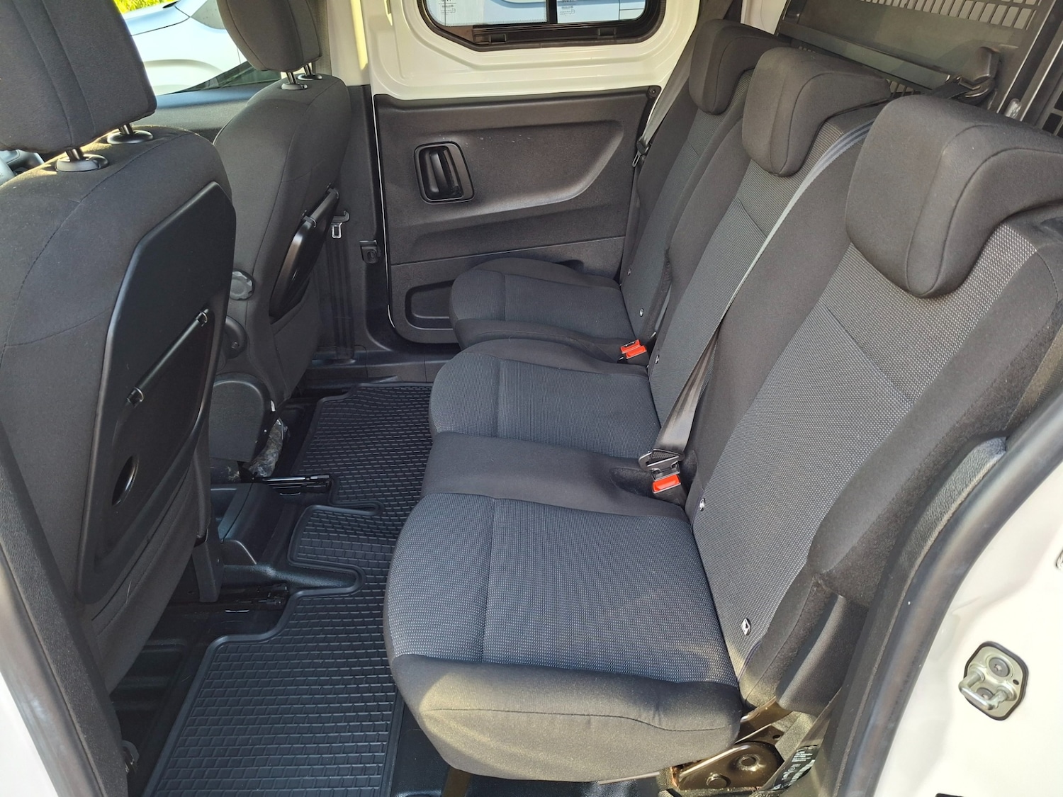 Used Citroen Berlingo 2020 for sale - 76613577: Photo 15