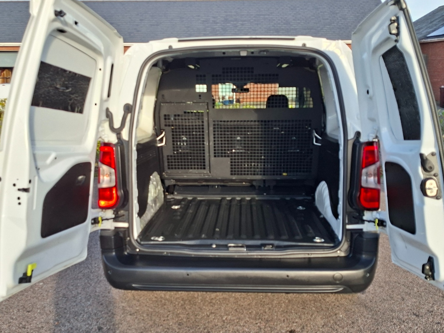 Used Citroen Berlingo 2020 for sale - 76613577: Photo 18