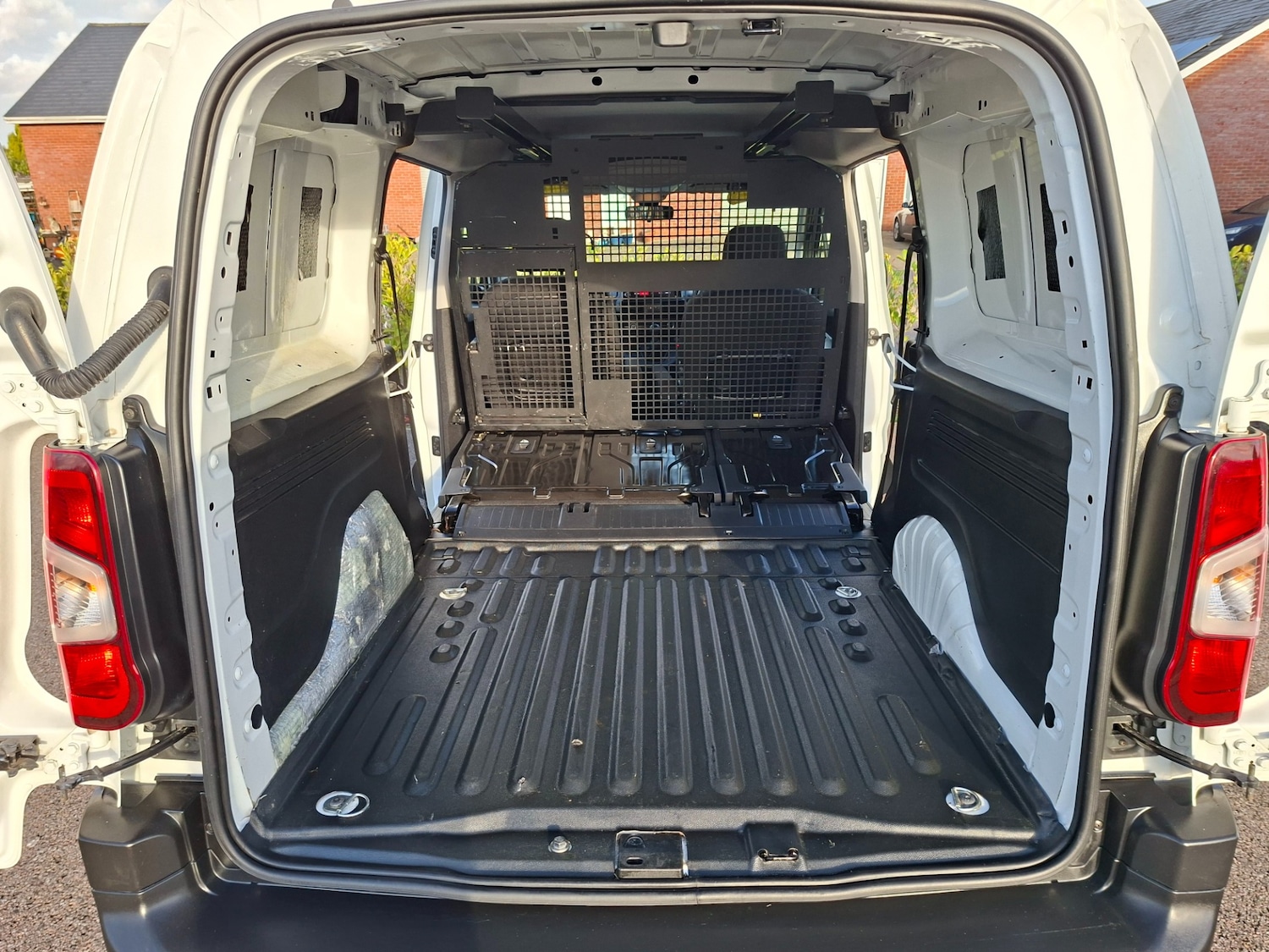 Used Citroen Berlingo 2020 for sale - 76613577: Photo 20