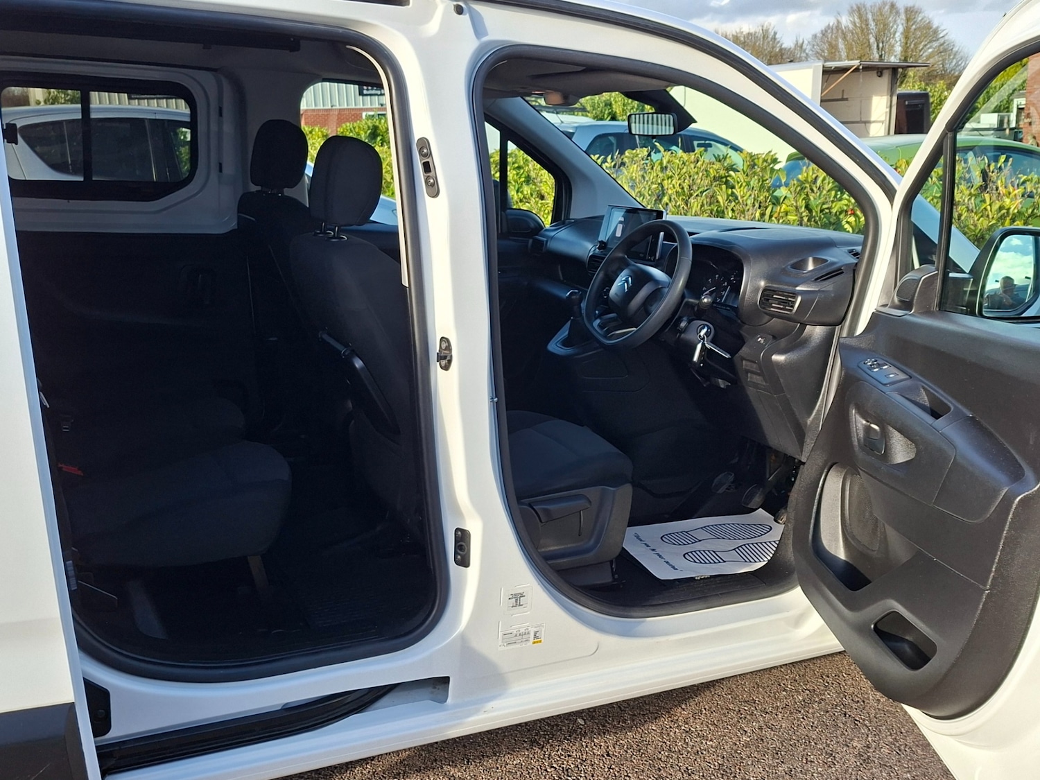 Used Citroen Berlingo 2020 for sale - 76613577: Photo 9