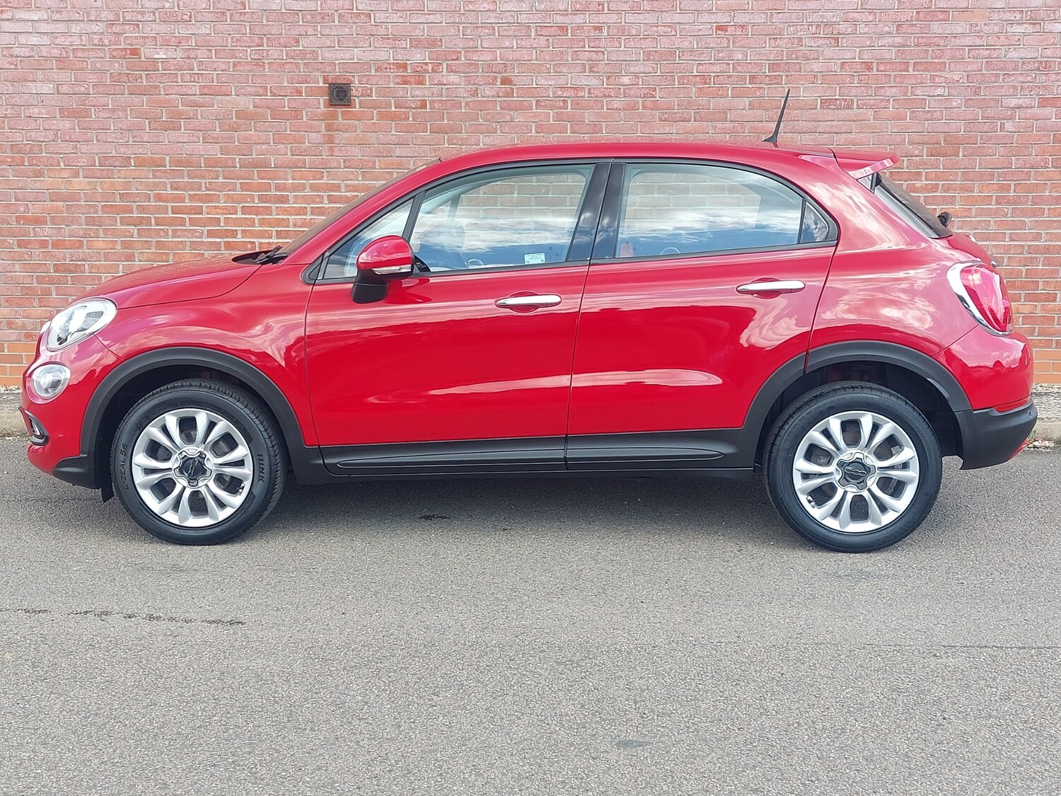 Used Fiat 500X 2015 for sale - 77168059: Photo 4