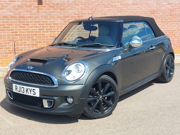 Used MINI Convertible 2013 for sale - 75261039: Photo