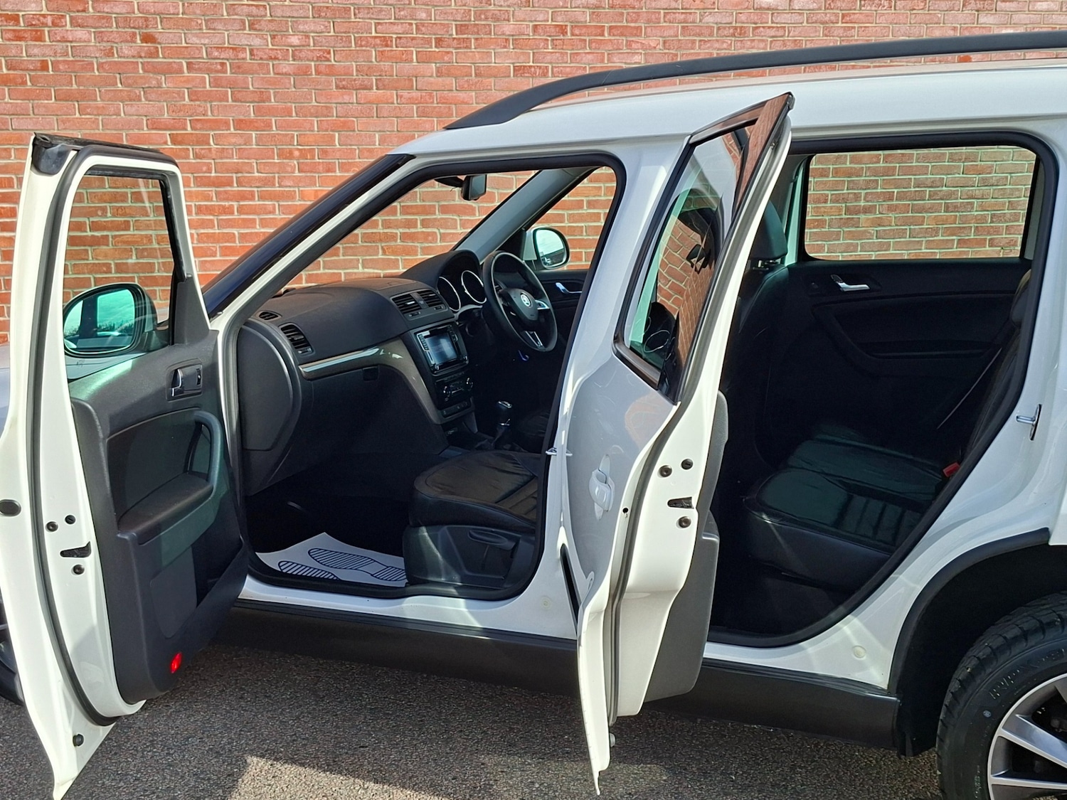 Used Skoda Yeti 2016 for sale - 76309715: Photo 14