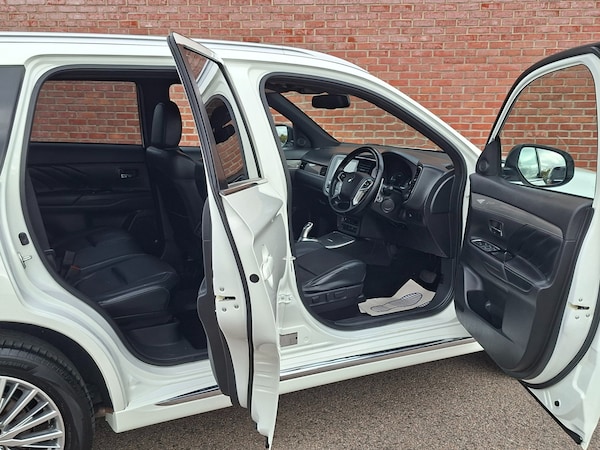 Used Mitsubishi Outlander 2021 for sale - 76220339: Photo 10