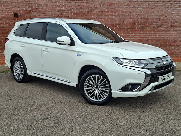 Used Mitsubishi Outlander 2021 for sale - 76220339: Photo 1