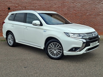 Mitsubishi - Outlander