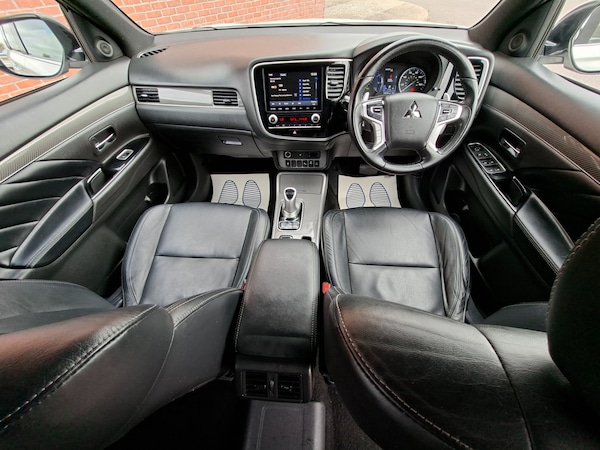 Used Mitsubishi Outlander 2021 for sale - 76220339: Photo 29