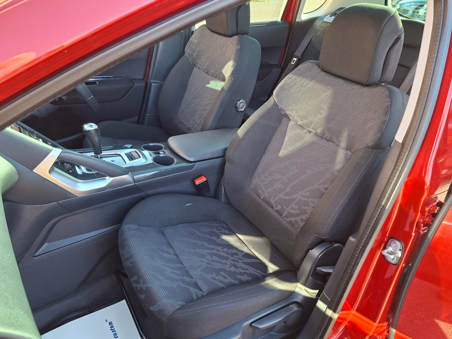 Used Peugeot 3008 2010 for sale - 76302941: Photo 14