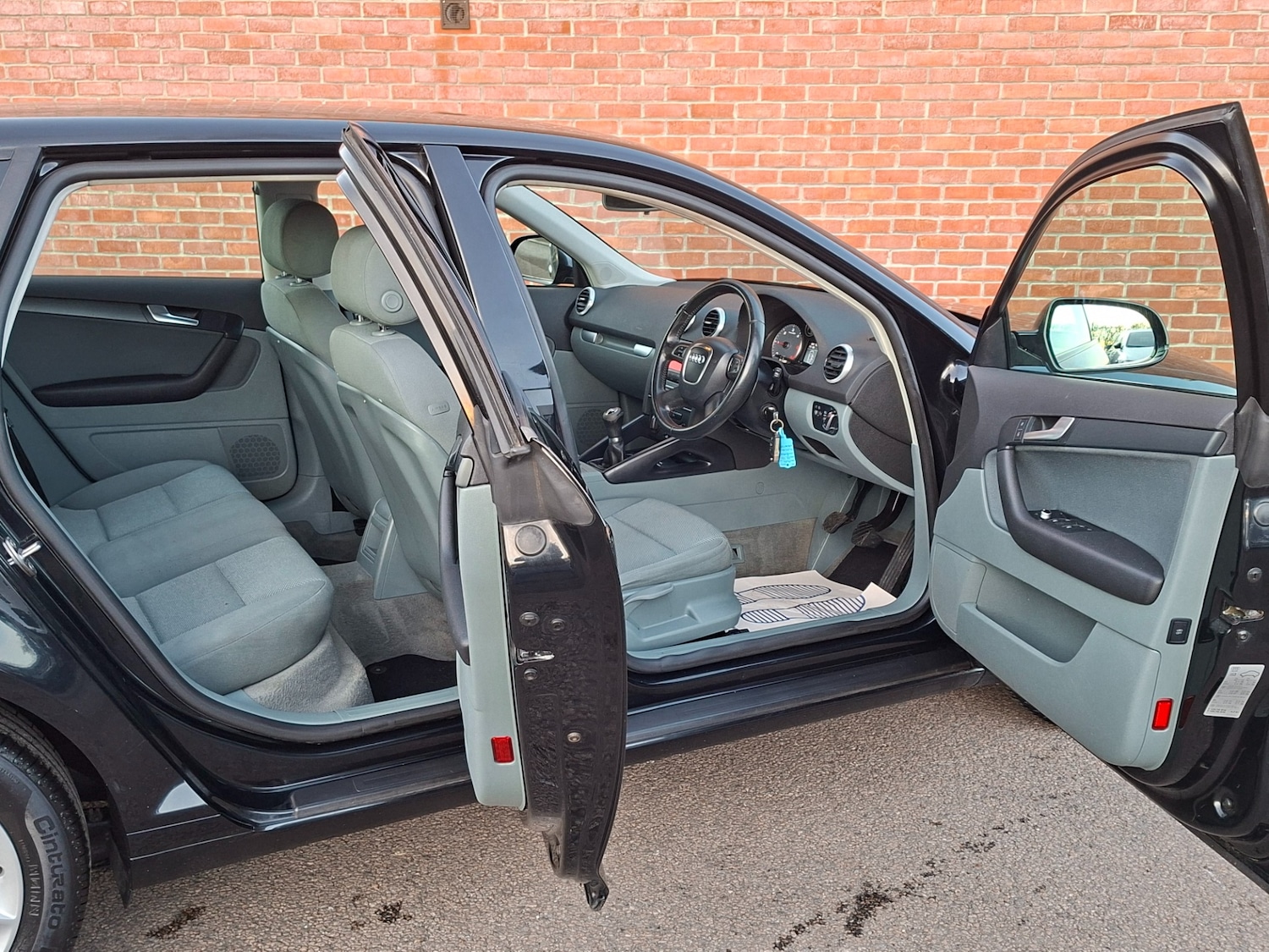 Used Audi A3 2010 for sale - 76709629: Photo 9