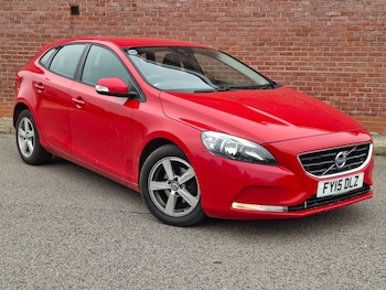 2015 (15) - D2 ES 5dr