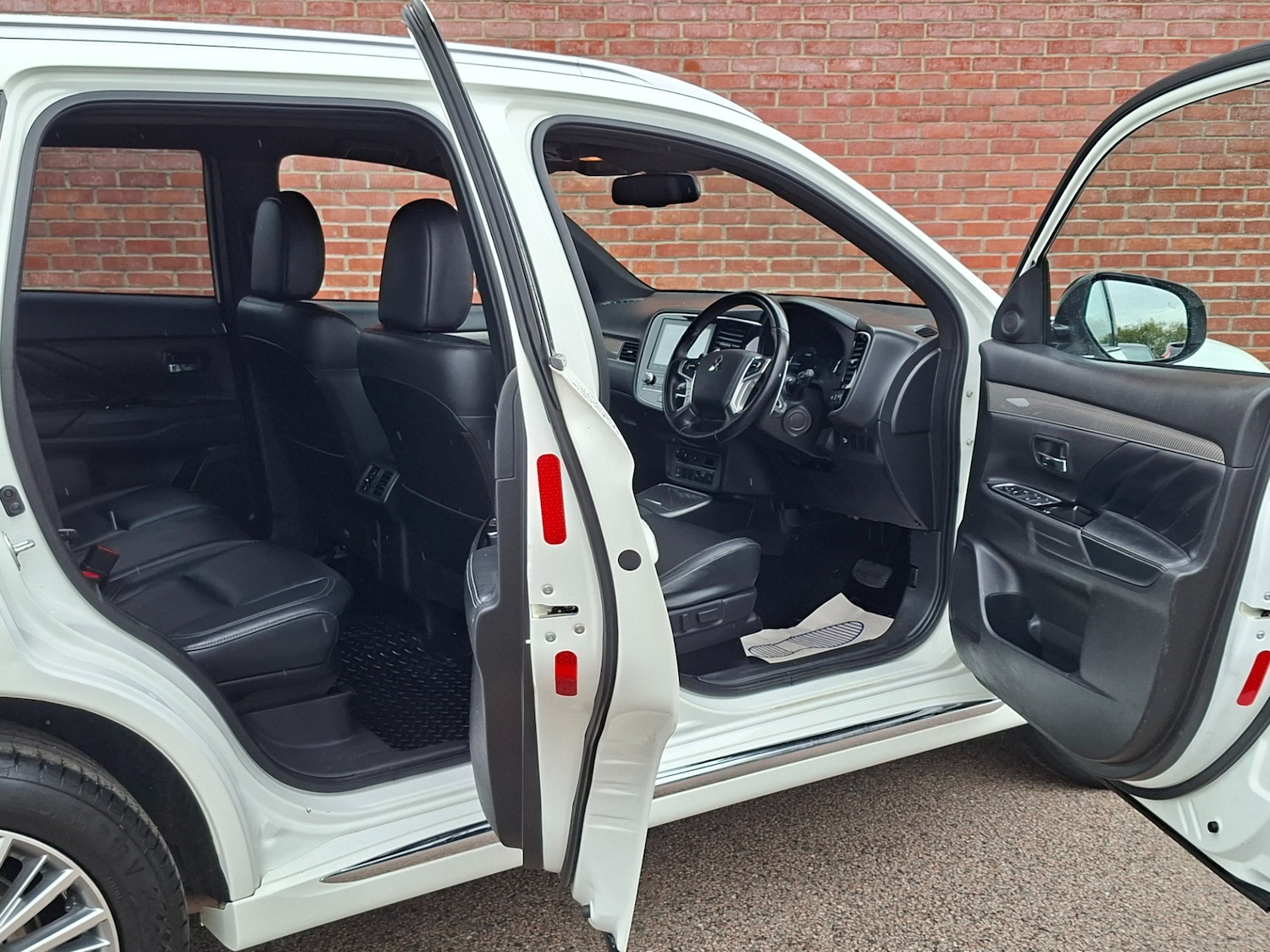 Used Mitsubishi Outlander 2021 for sale - 76128030: Photo 10