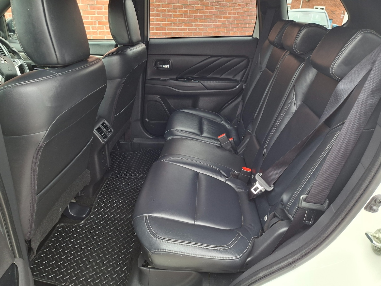 Used Mitsubishi Outlander 2021 for sale - 76128030: Photo 16