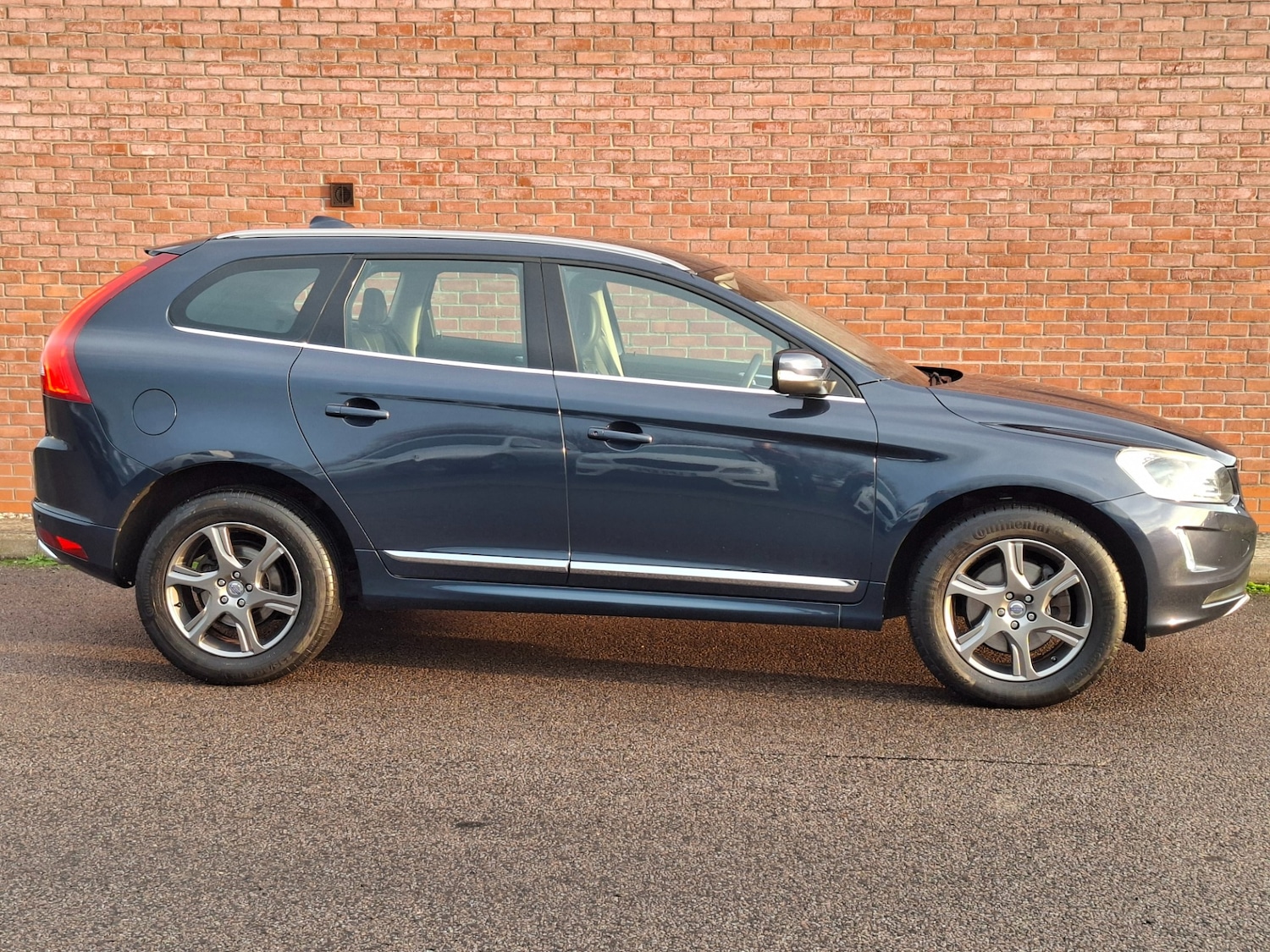 Used Volvo XC60 2013 for sale - 76969794: Photo 8