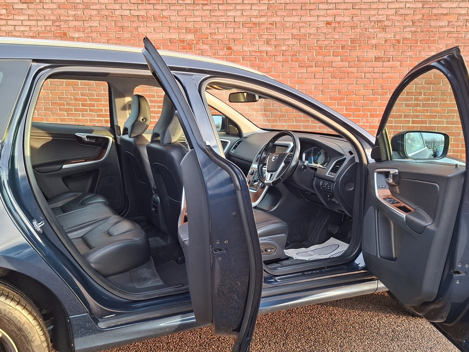 Used Volvo XC60 2013 for sale - 76969794: Photo 9