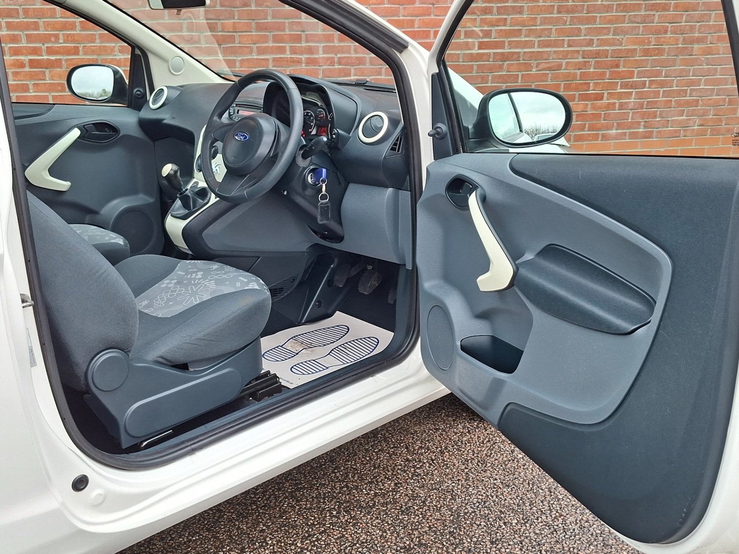 Used Ford Ka 2013 for sale - 76663333: Photo 9